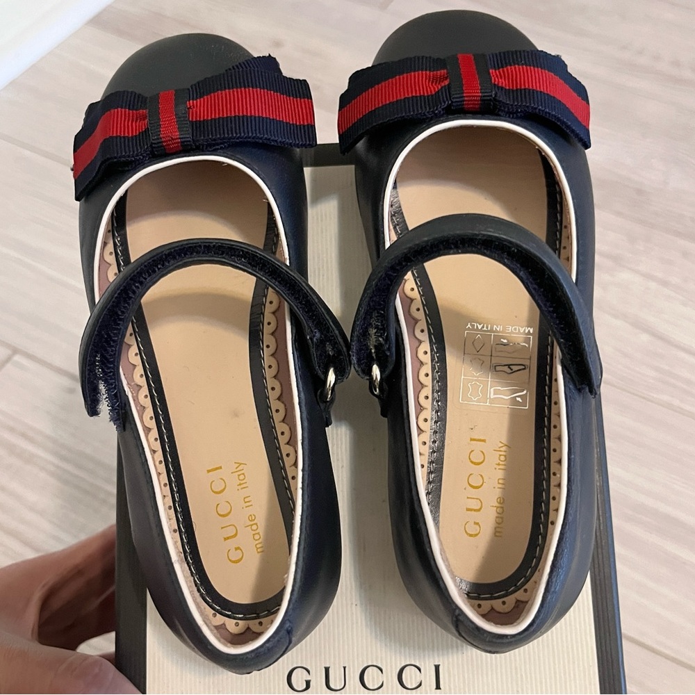 Authentic Gucci Kids Bow Flats
